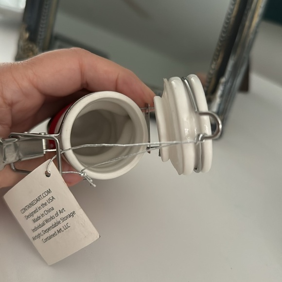 Set Gnomes Porcelain Container Art Decor NWT (2) - Picture 7 of 10